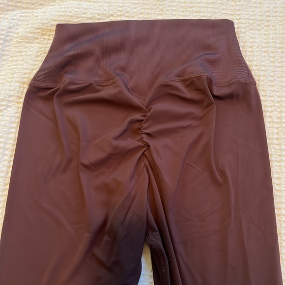Gymshark x Whitney Simmons Chocolate Ribbed Legging - Picture 5 of 5
